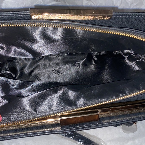 Crossbody Handbag - Picture 9 of 12